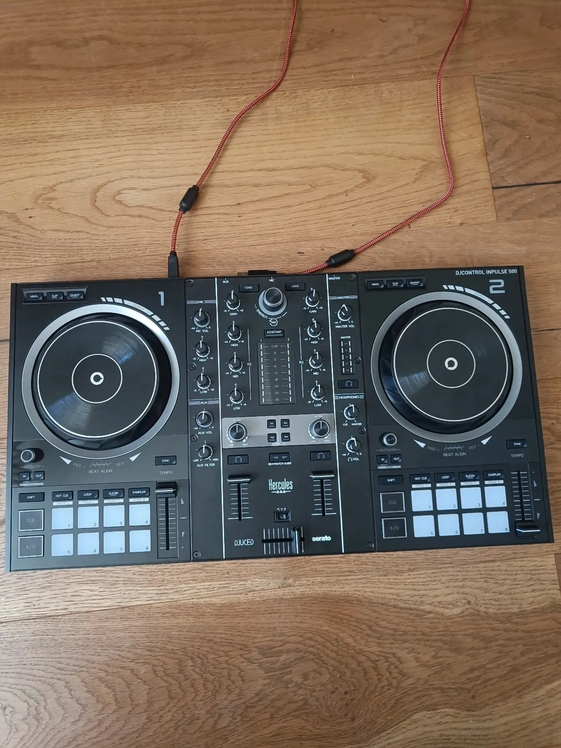 Hercules DJControl Inpulse 500 didžėjų valdiklis, 1 nuotrauka iš 3