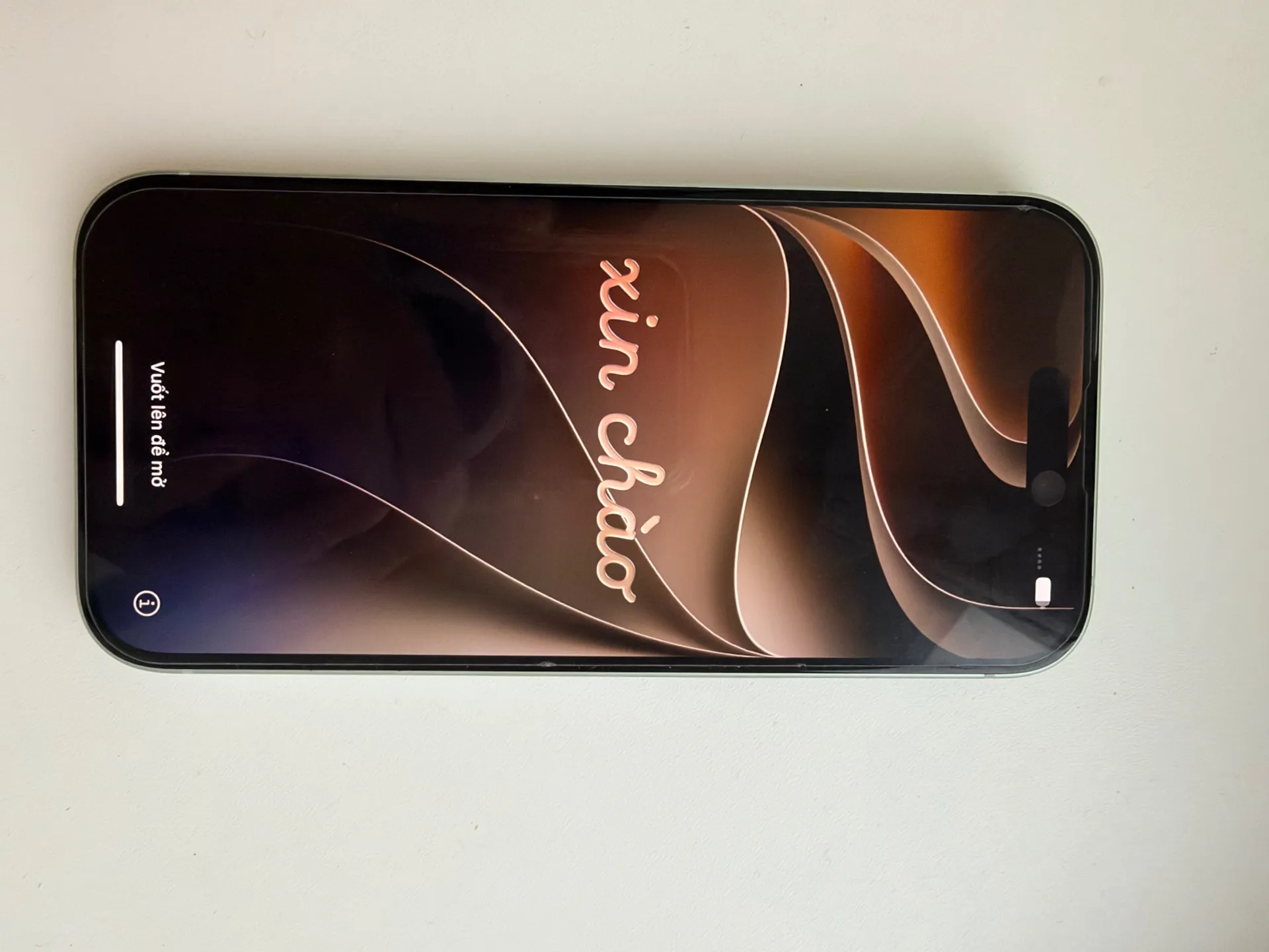 Смартфон Apple iPhone 15, фото 1 из 6